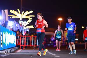 BIB: 46120, 41770
                            <button type="button" onclick="openModal(22985886)" class="btn btn-primary btn-sm float-right btn-popup" data-toggle="modal" data-target=".modal-high-quality">
                        <i class="fas fa-shopping-cart"></i> Add to Cart
                    </button>
                                            <button type="button" onclick="isThisMe(22985886, true)" class="btn btn-success btn-sm float-right btn-popup btn-isme hidden" data-toggle="tooltip" data-placement="bottom" title="นี่คือรูปของคุณใช่ไหม คลิกที่นี่เพื่อเอาเข้าอัลบั้ม">
                        <i class="fas fa-plus"></i> Add to album
                    </button>
                    <button type="button" onclick="isThisMe(22985886, false)" class="btn btn-warning btn-sm float-right btn-popup btn-isnotme hidden">
                        <i class="fas fa-ban"></i> Remove from album
                    </button>